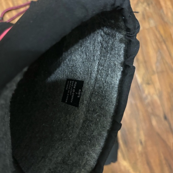L.L. Bean Girl’s Snow Wool Lined Black Pink Size 7 - Picture 8 of 8